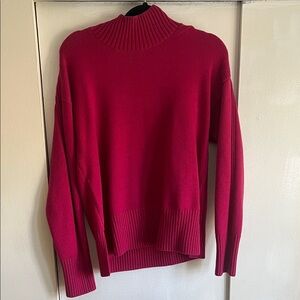 Carve Dark Pink Sweater